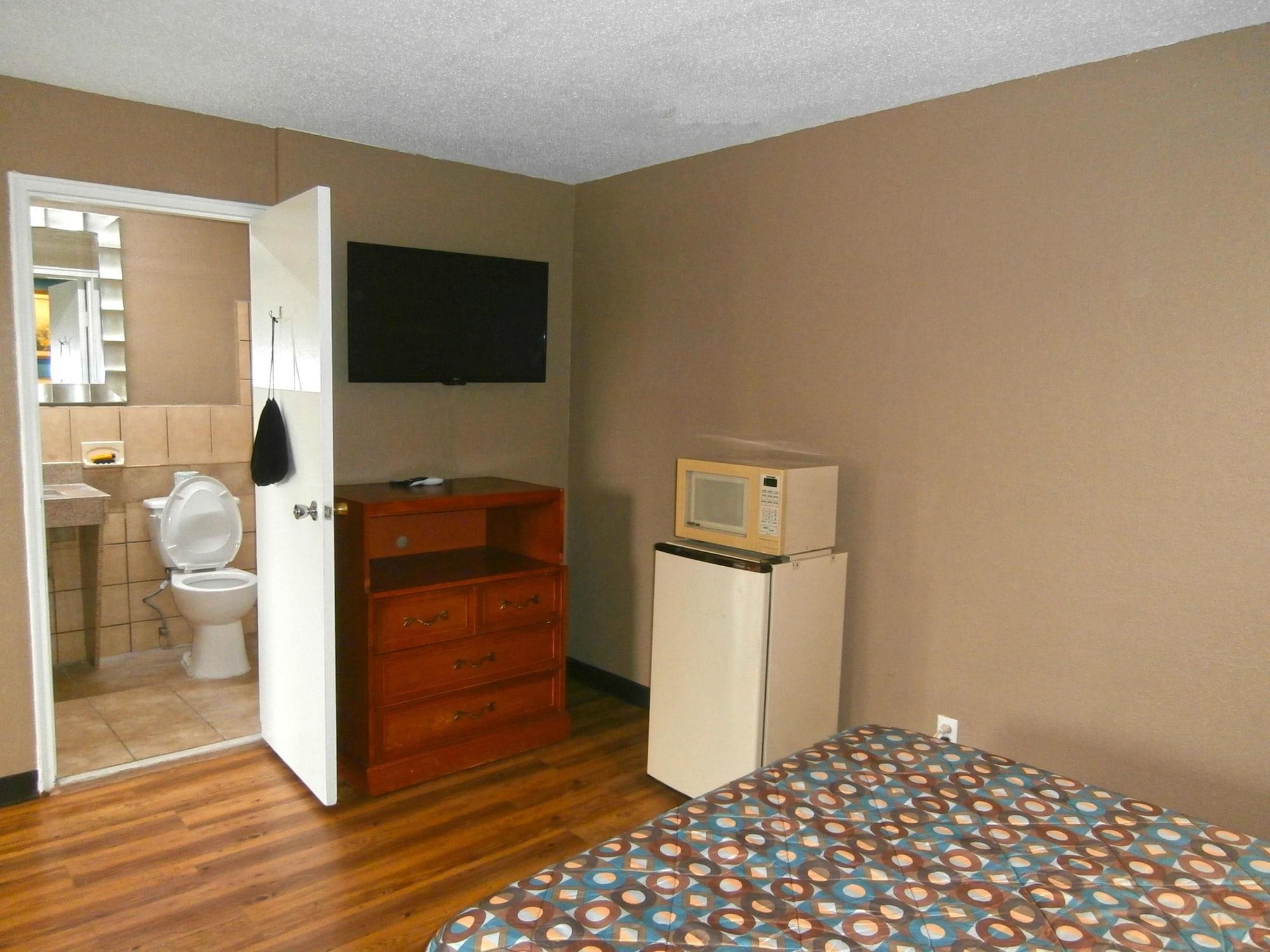Americas Best Value Inn-Savannah Exterior photo