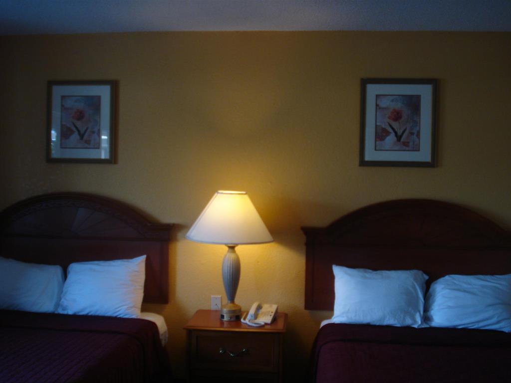 Americas Best Value Inn-Savannah Room photo